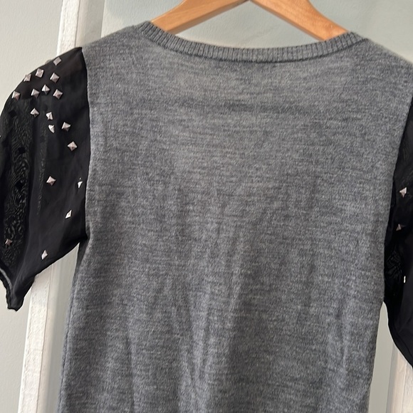 Nanette Lepore V-neck sweater with studded chiffon sleeves size XS - Picture 8 of 8